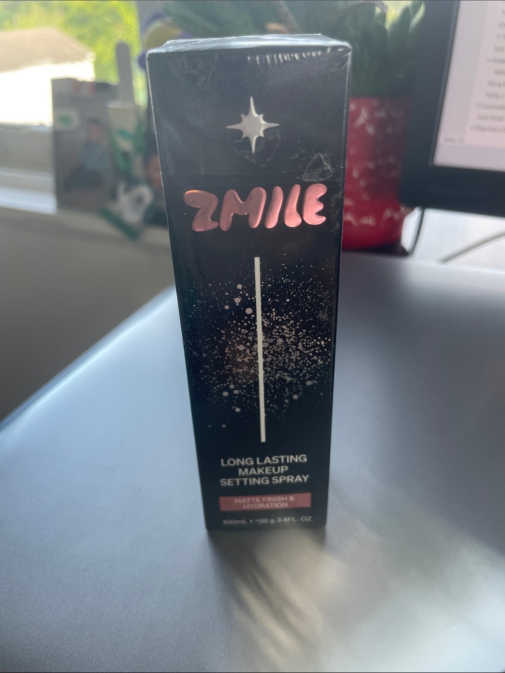 Zmile Long-Lasting Makeup Setting Spray